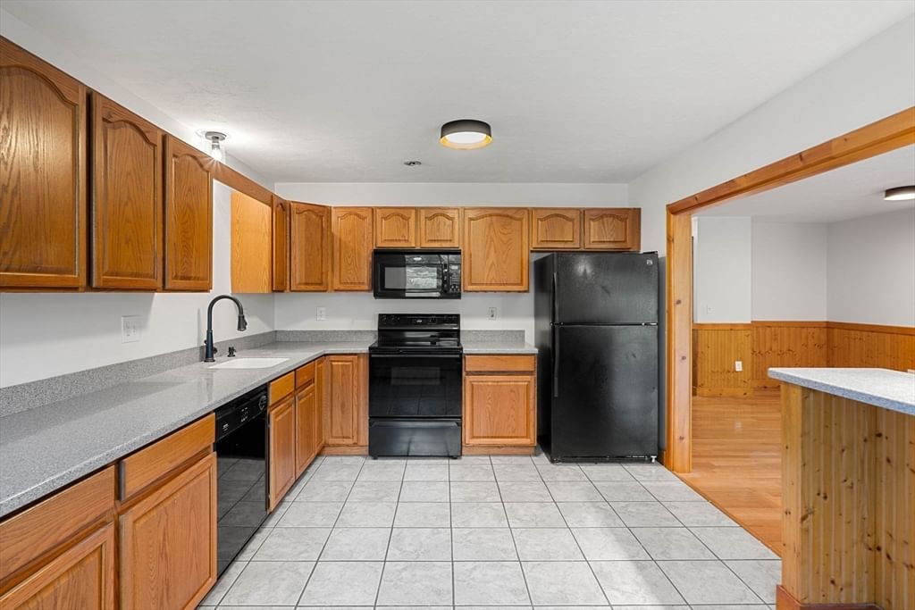 16 Patricia Drive #16 Oxford — Photo 13 of 34