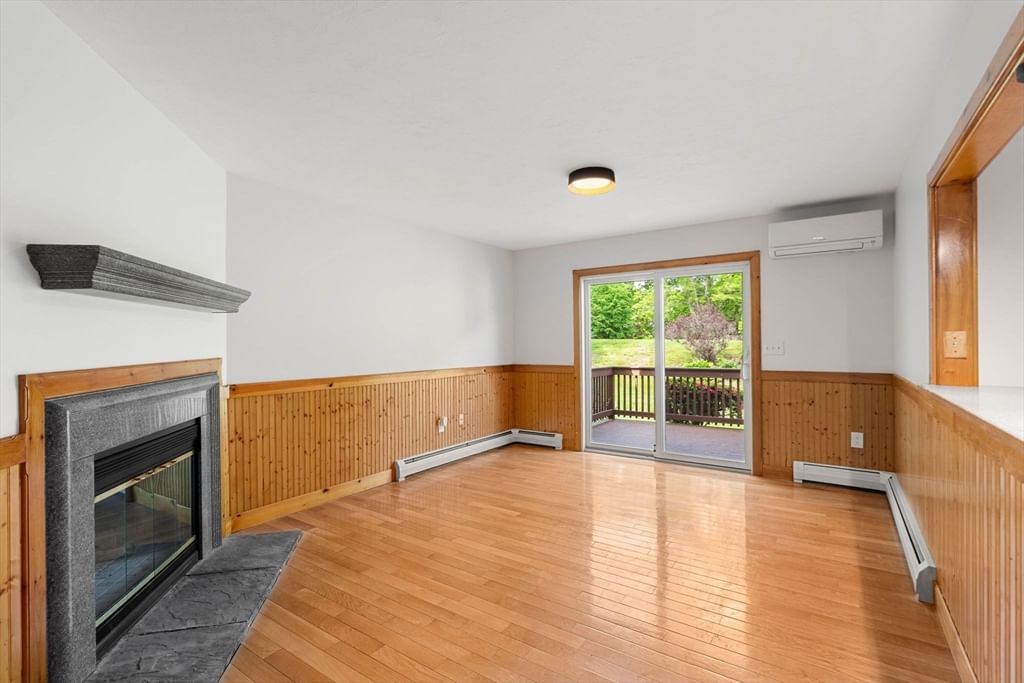16 Patricia Drive #16 Oxford — Photo 6 of 34