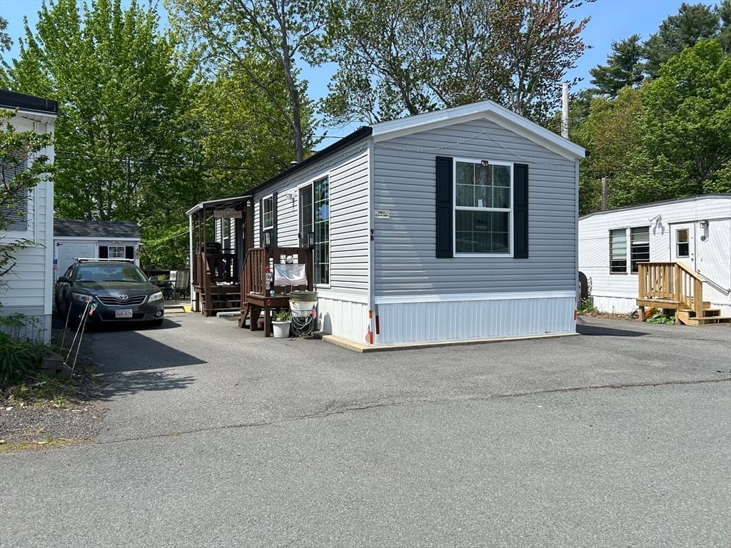 96 Newbury #9B Danvers — Photo 12 of 19
