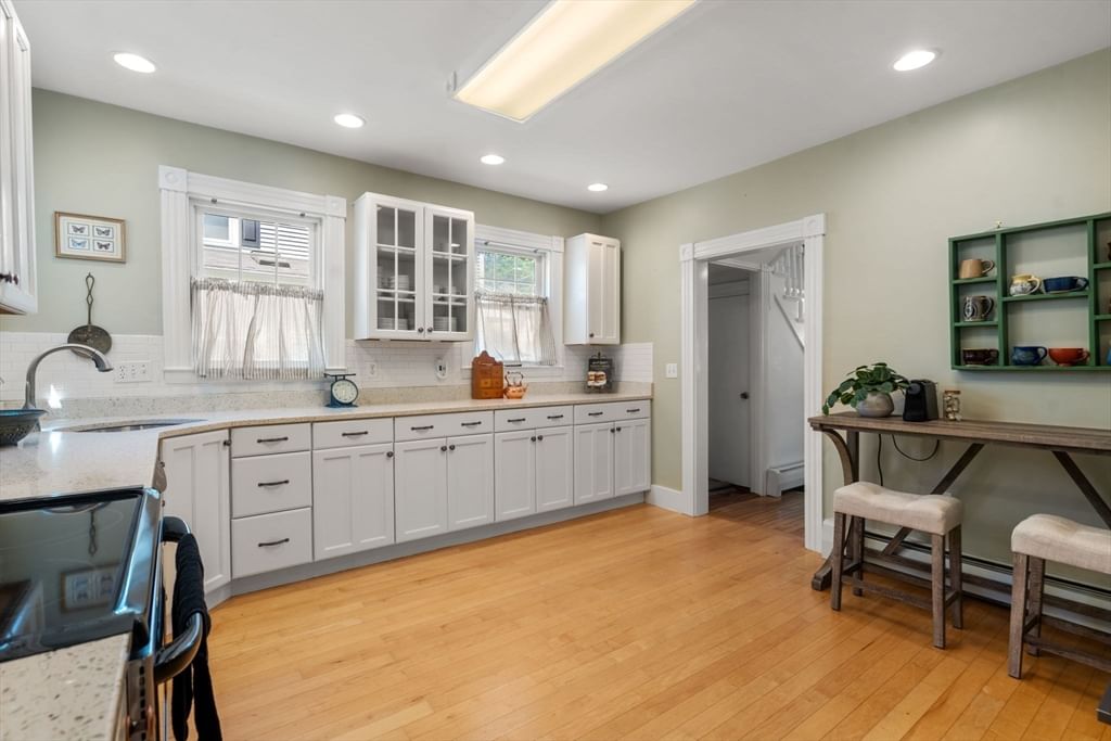 66 Warner Street Hudson — Photo 11 of 38