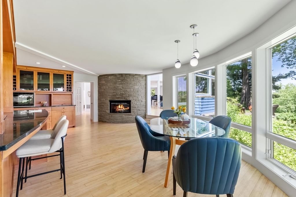 389 River Rd Carlisle — Photo 12 of 42