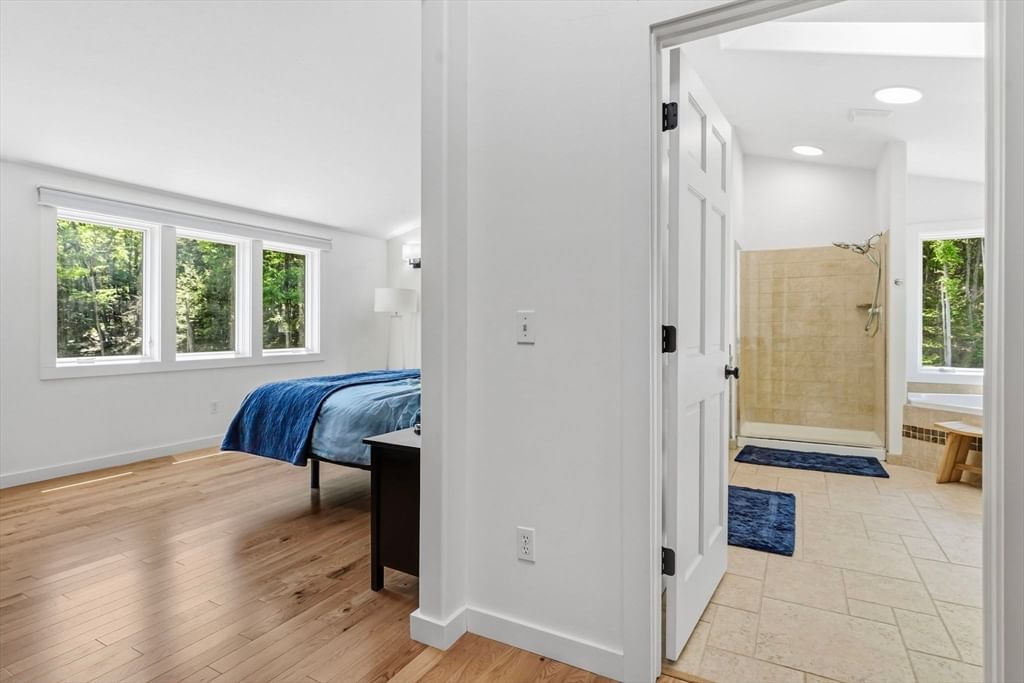 302 Main Rd, Westhampton, MA 01027 photo 4
