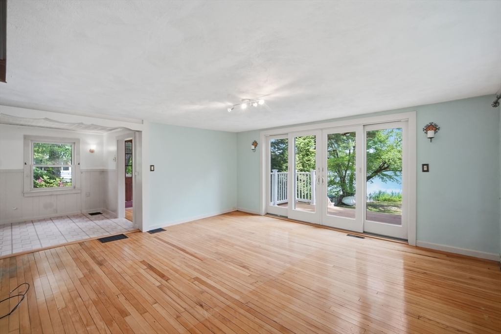 28 Lake Dr, Wilbraham, MA 01095 photo 3