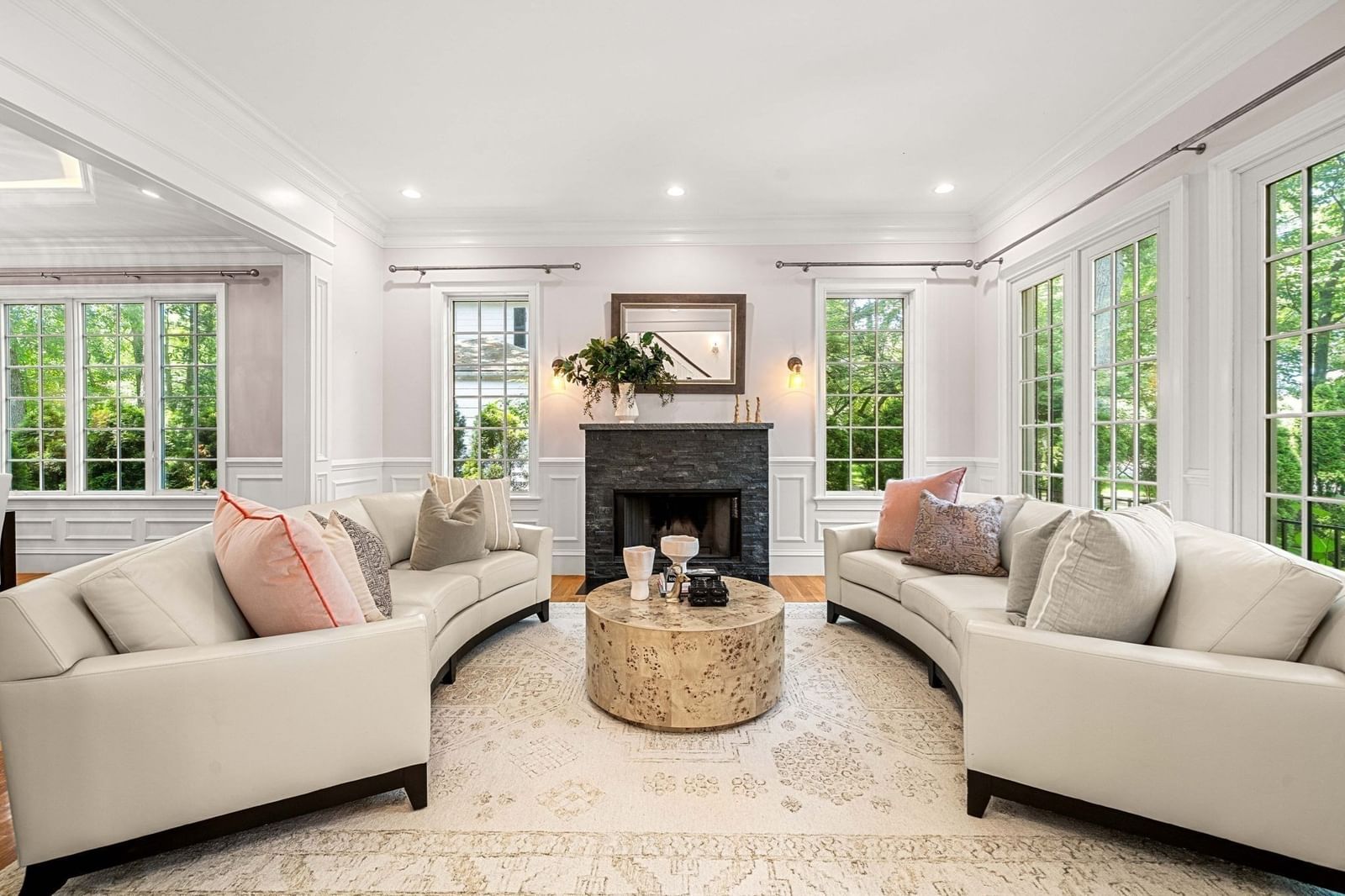 129 Rangeley Rd Brookline — Photo 17 of 42