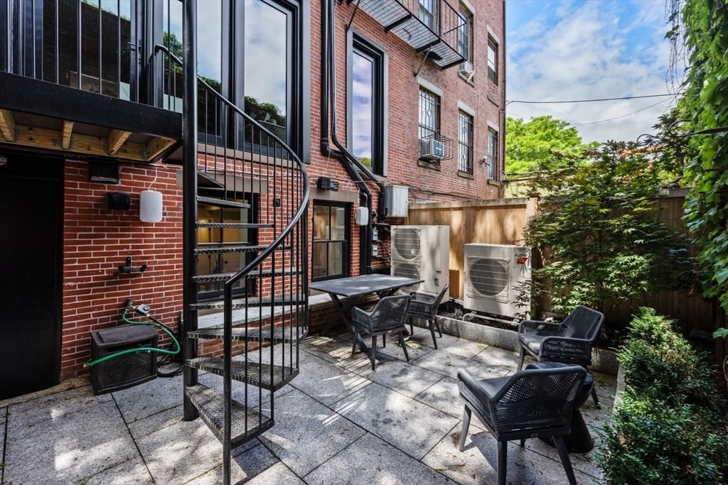 103 West Springfield Street Boston — Photo 12 of 42
