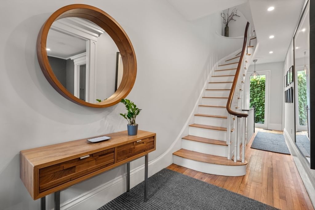 103 West Springfield Street Boston — Photo 4 of 42