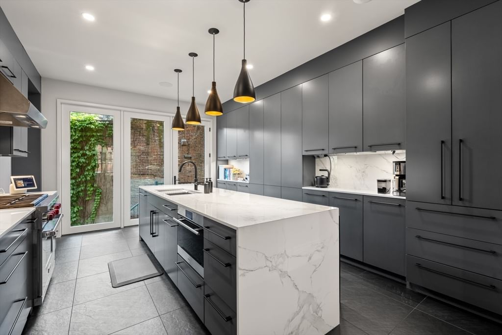 103 West Springfield Street Boston — Photo 8 of 42