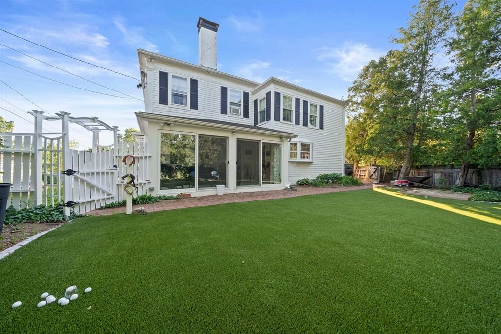 696 Commercial St Weymouth — Photo 41 of 42