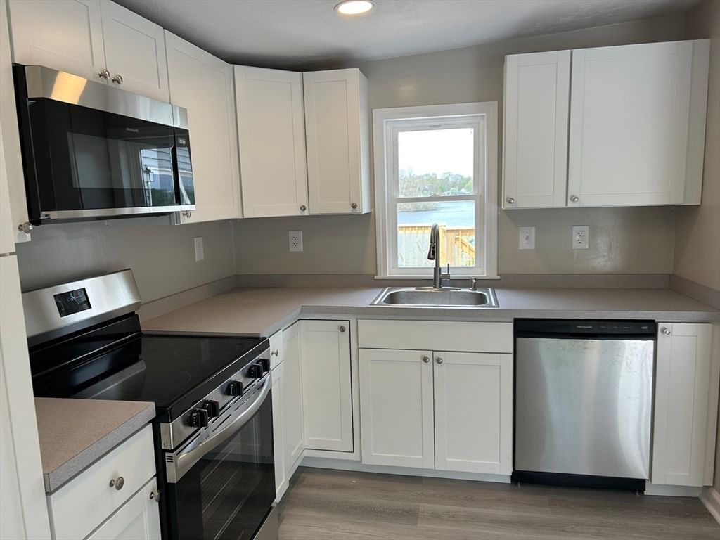 100 Westminster Rd Weymouth — Photo 21 of 25