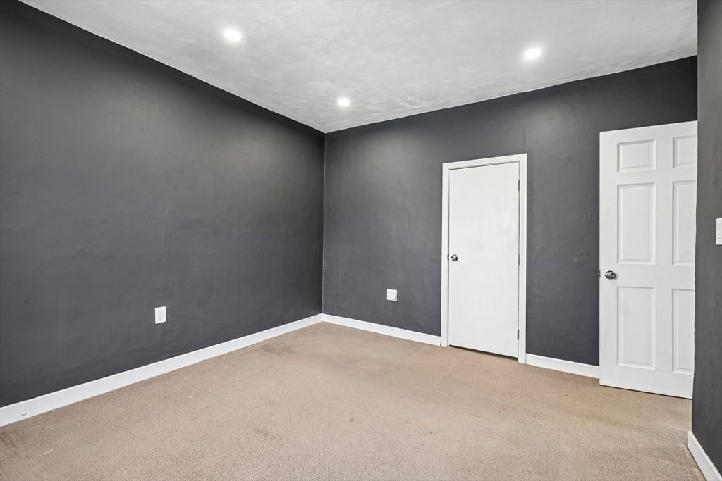 6 Crescent St, Somerville, MA 02145 photo 3