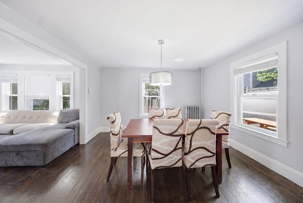 28 Parker Hill Ave Milford — Photo 5 of 36
