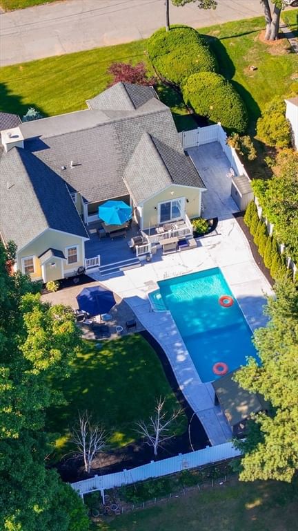 6 Suntaug Street Lynnfield — Photo 39 of 39