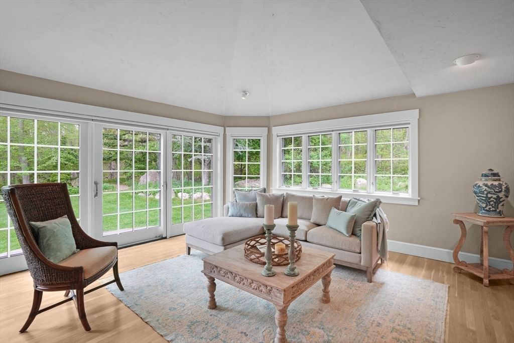 300 North Rd/18 Belhaven Way, Chilmark, MA 02535 photo 3