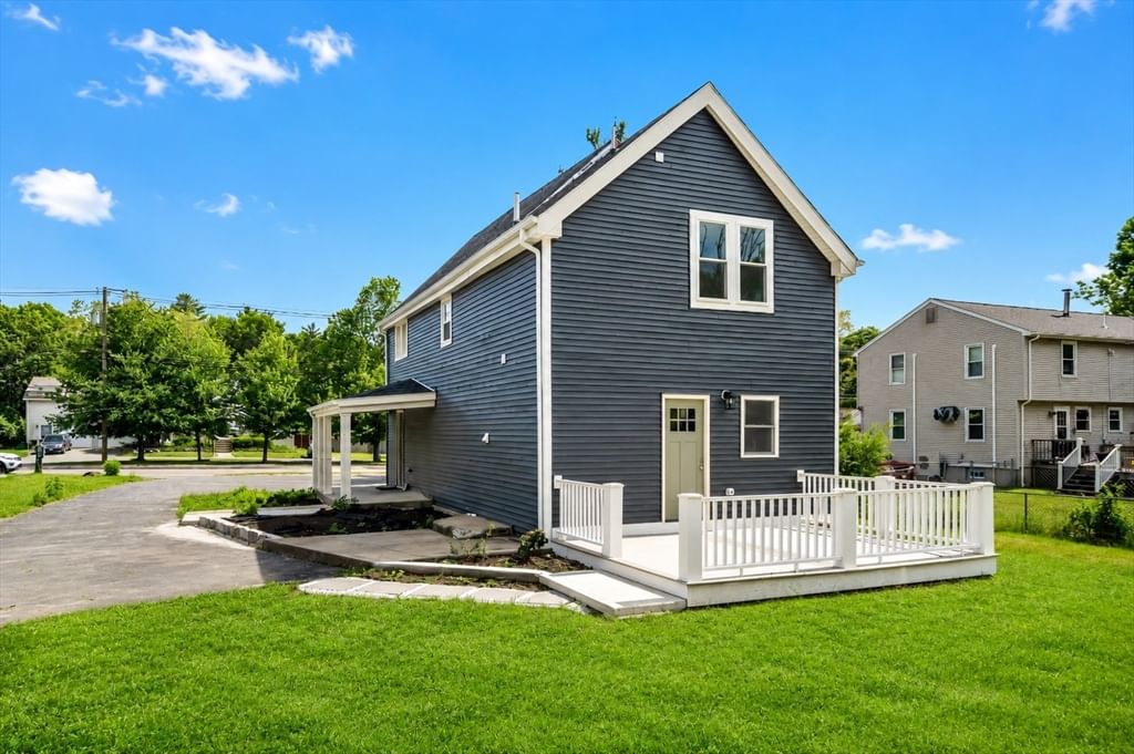 1355 Central St Stoughton — Photo 12 of 16