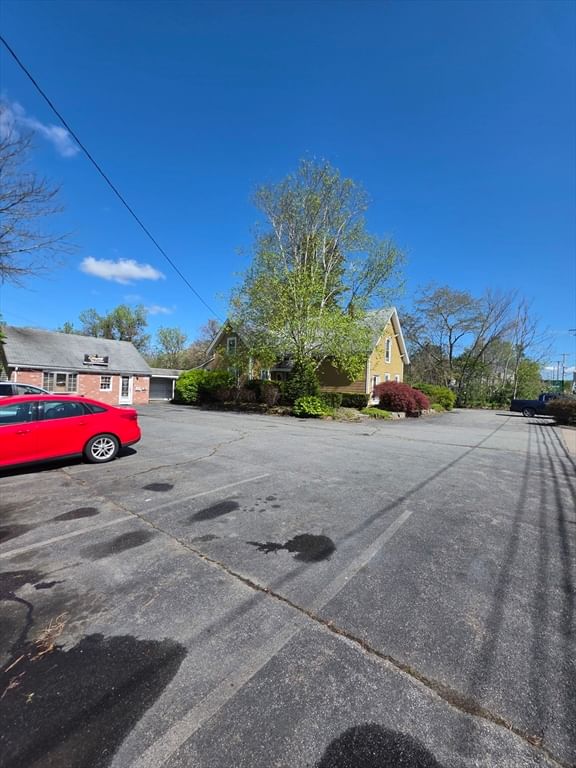 625 Bedford St East Bridgewater — Photo 10 of 12