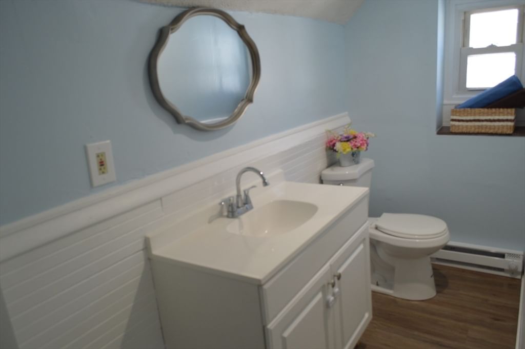 556 Church St Northbridge — Photo 14 of 27