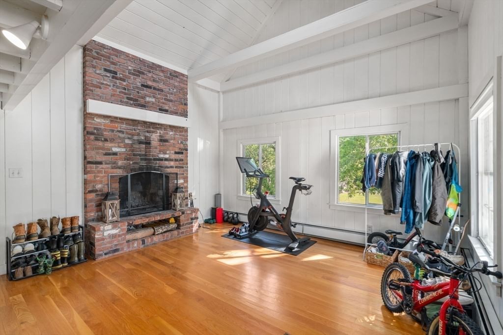 339 Boston Rd Sutton — Photo 11 of 30