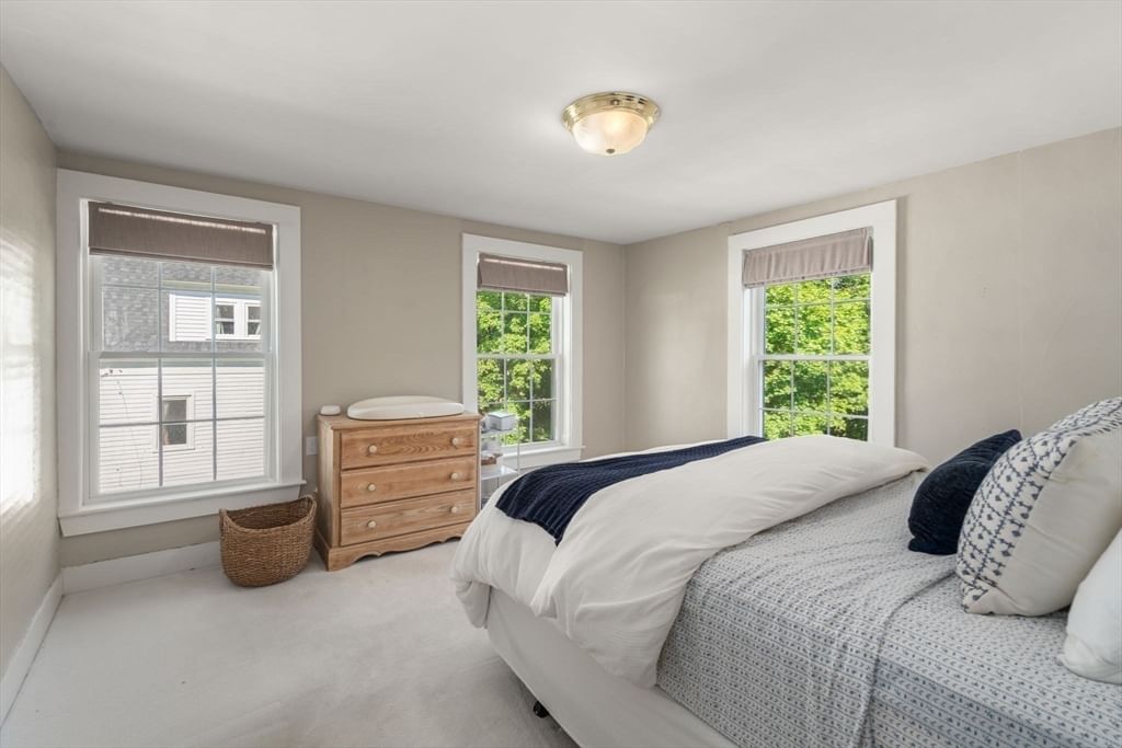 339 Boston Rd Sutton — Photo 18 of 30