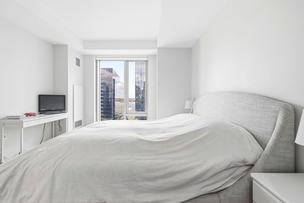 133 Seaport Blvd #1602 Boston — Photo 11 of 29