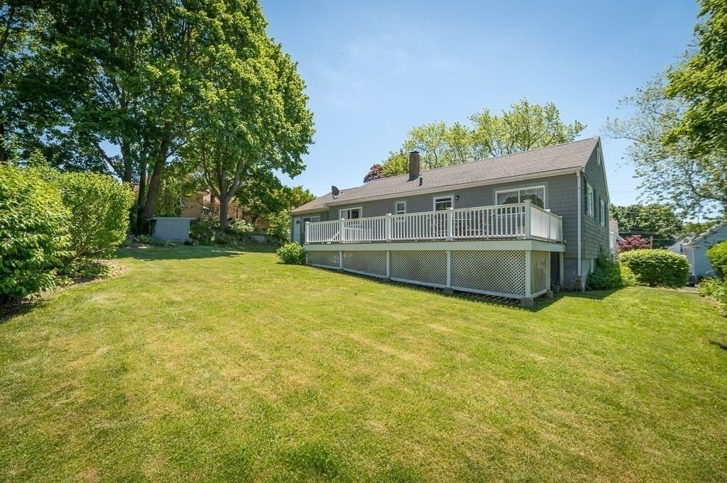 18 Traverse Street Gloucester — Photo 3 of 41