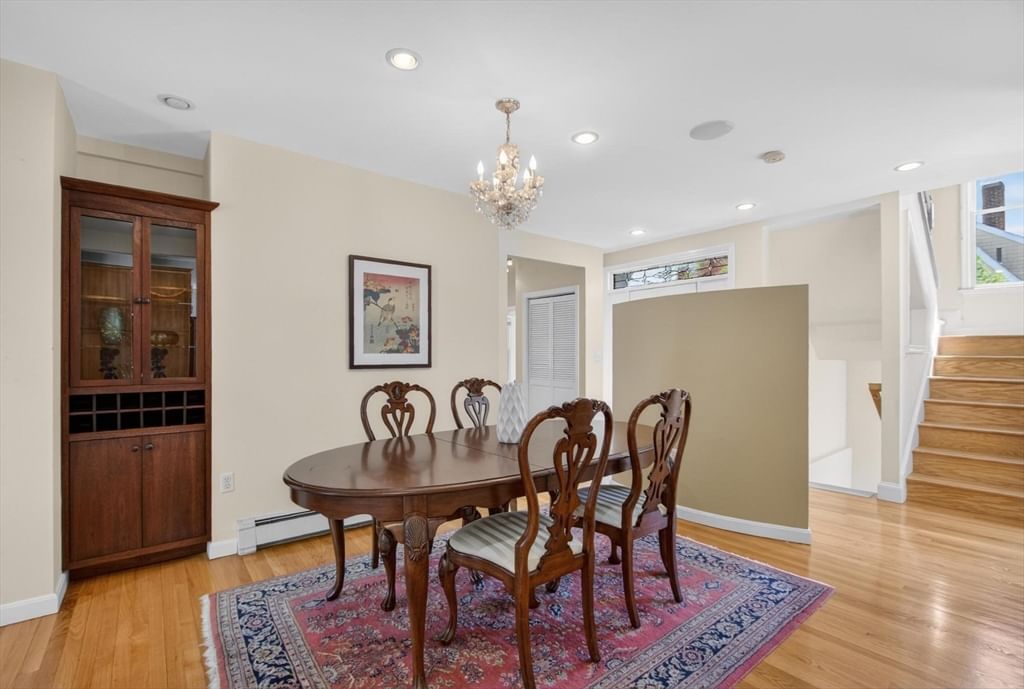 12 Middle St Lexington — Photo 6 of 26