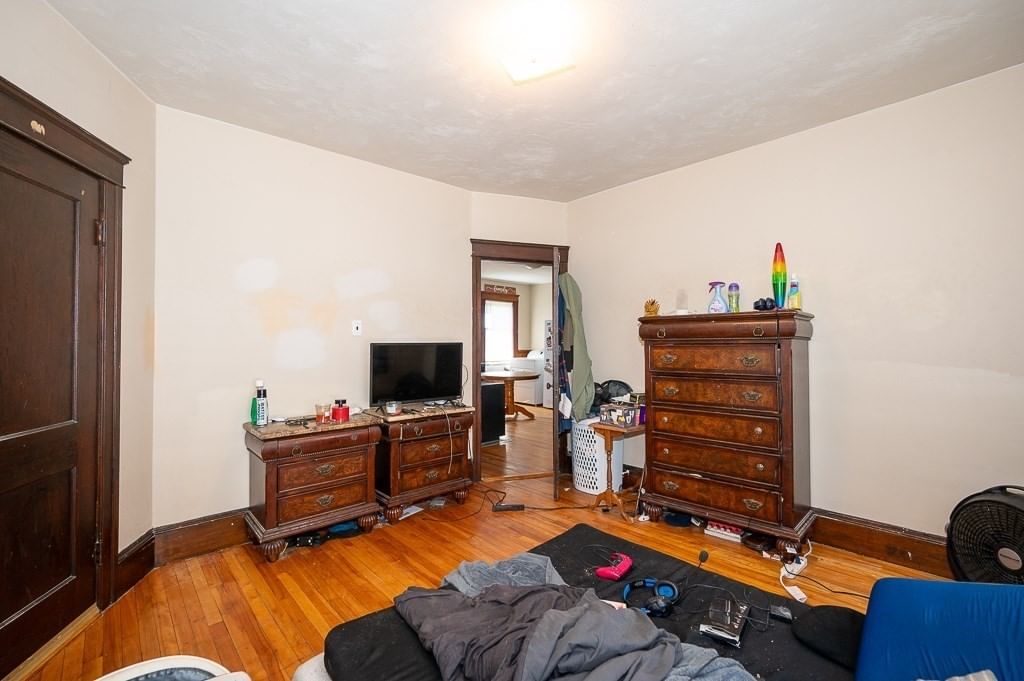 126 Sterling St Worcester — Photo 24 of 33