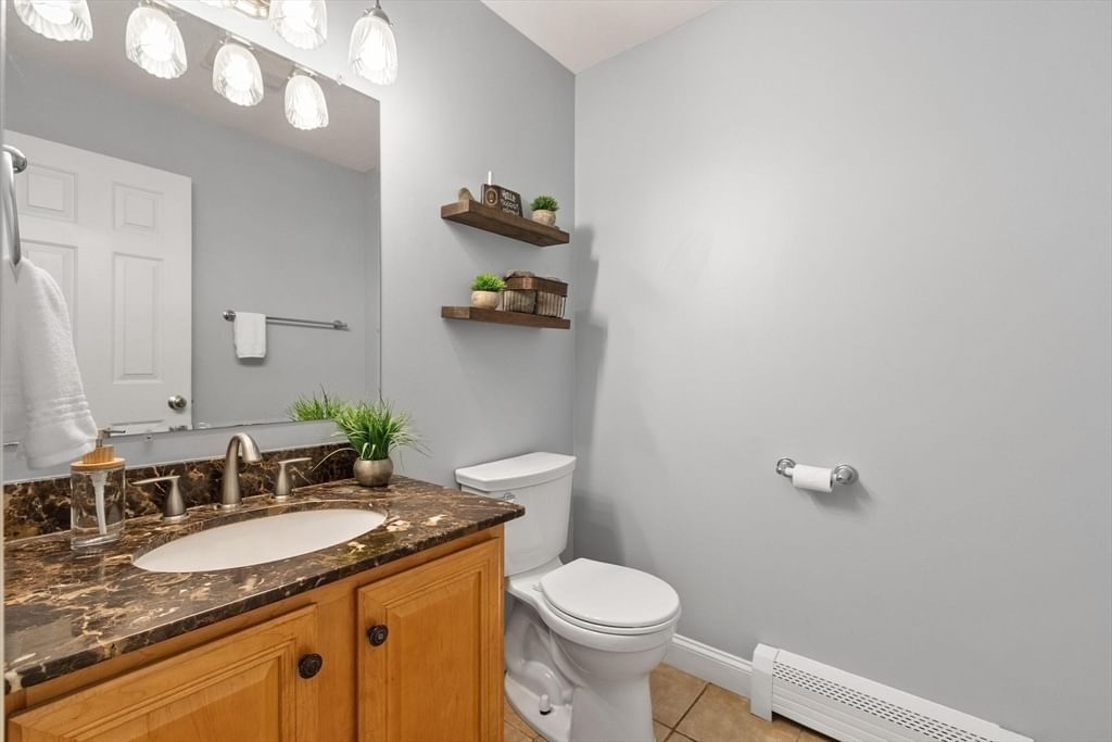 682 Ashburnham Hill Rd Fitchburg — Photo 19 of 42