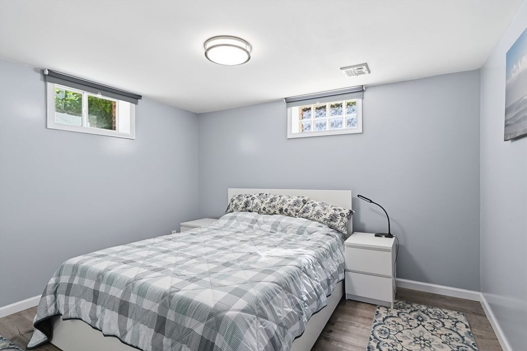 140 Ruskin St Chicopee — Photo 26 of 40