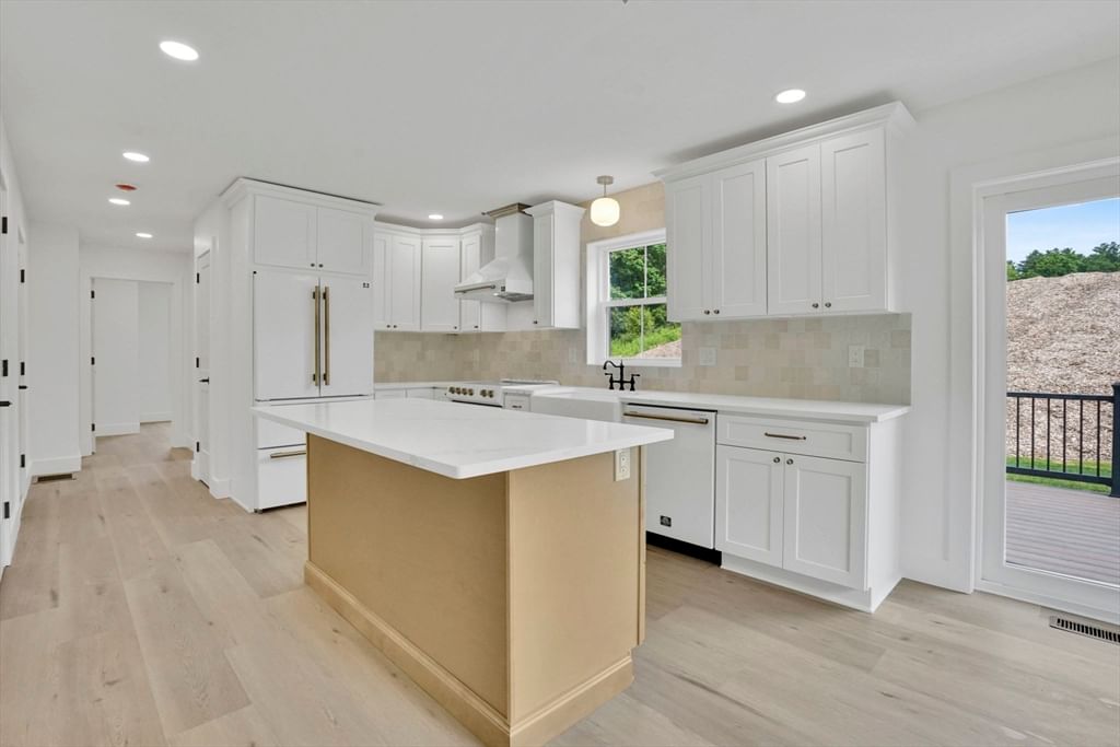 236 Allen Rd, Belchertown, MA 01007 photo 2