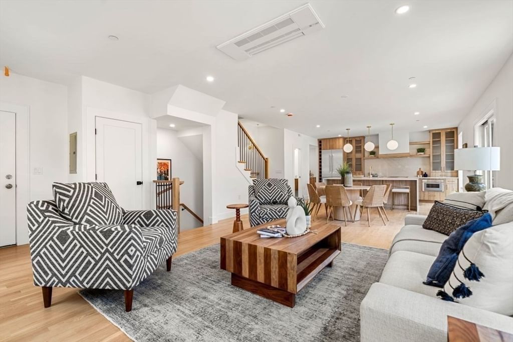 24 Wendell Street #4 Cambridge — Photo 13 of 34