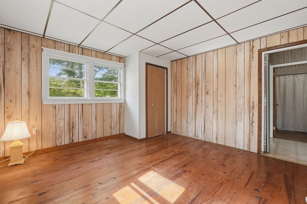 272 Glen Charlie Rd Wareham — Photo 21 of 39