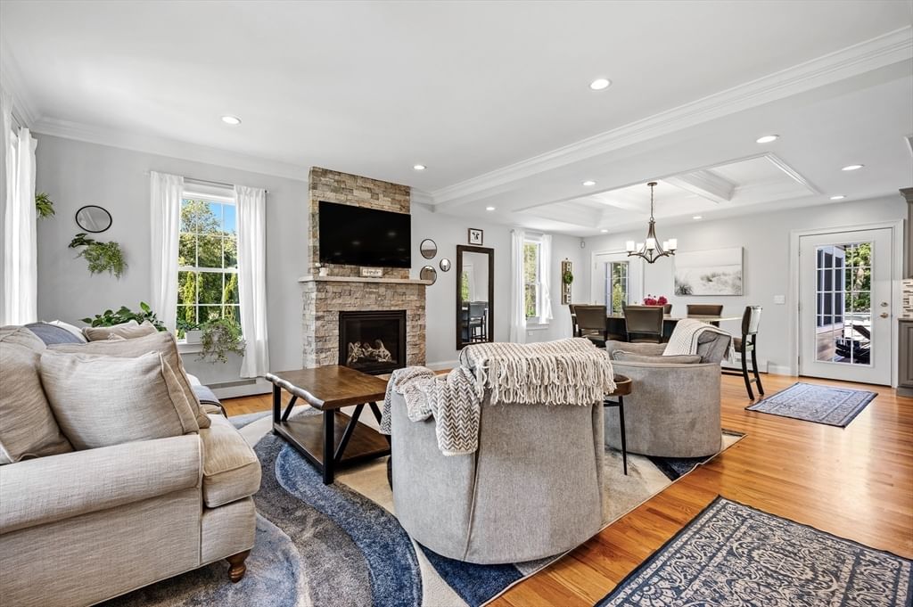 48 Summer Rd, Berlin, MA 01503 photo 3