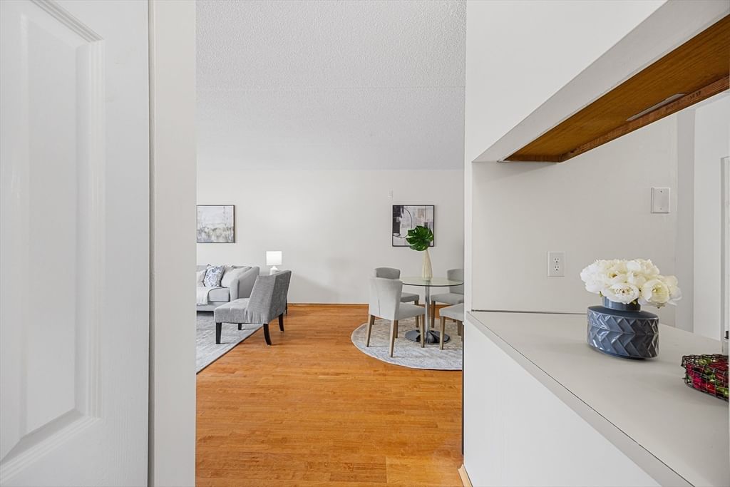 289 Elm St #15 Medford — Photo 21 of 26