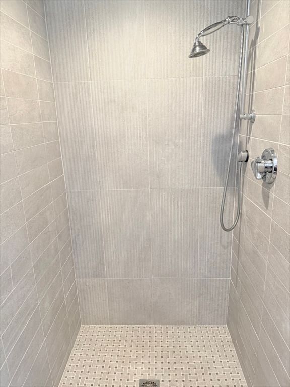 600 Shirley St #7 Winthrop — Photo 18 of 20