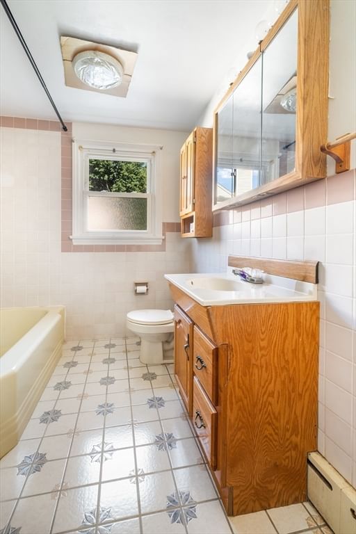45 Indian Hill Rd Worcester — Photo 21 of 41