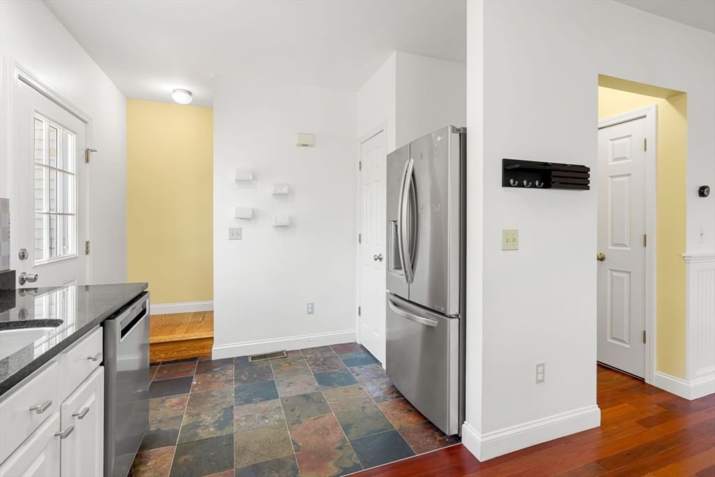 157 Clay Street #157 Quincy — Photo 7 of 25