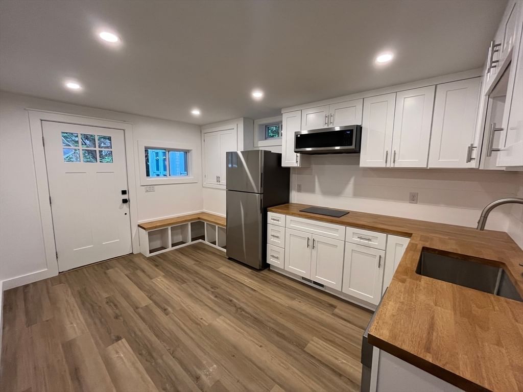 76 Sippewissett Rd, Falmouth, MA Photo #16