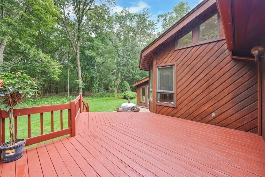 780 Birnie Ave West Springfield — Photo 21 of 42