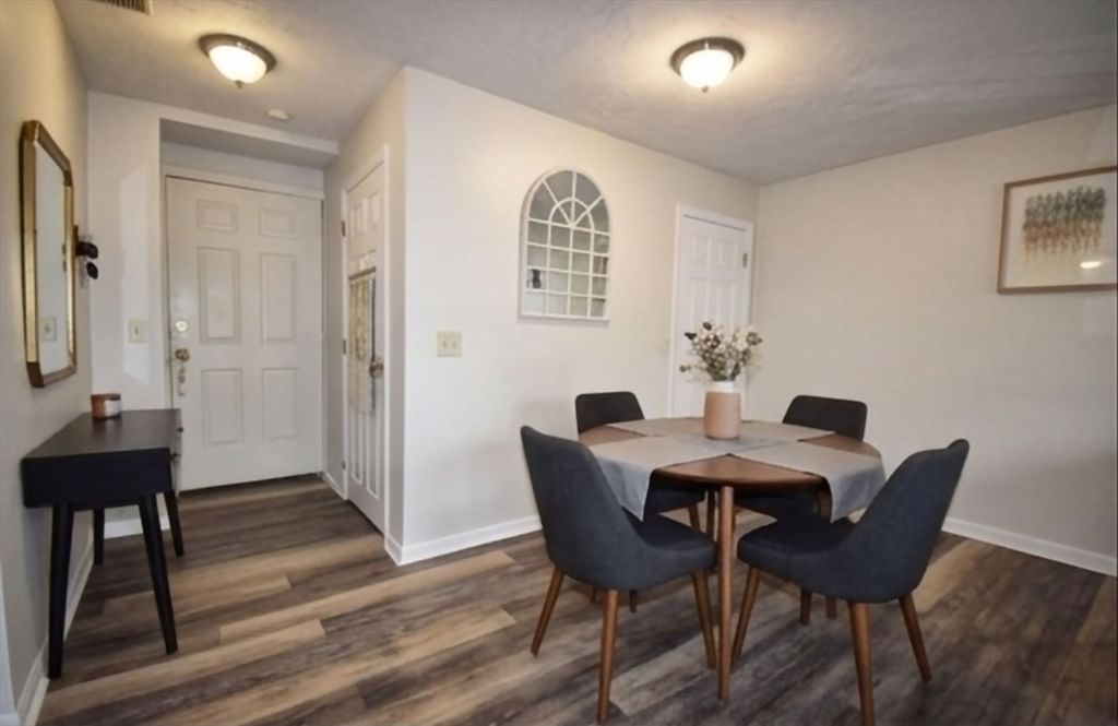 325 Plantation St #213 Worcester — Photo 3 of 18