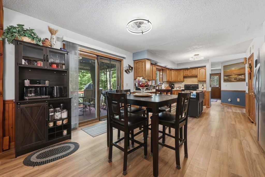 176 Will Thompson Way Fitchburg — Photo 11 of 28