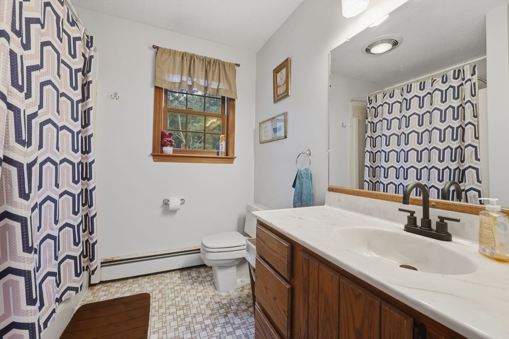176 Will Thompson Way Fitchburg — Photo 18 of 28