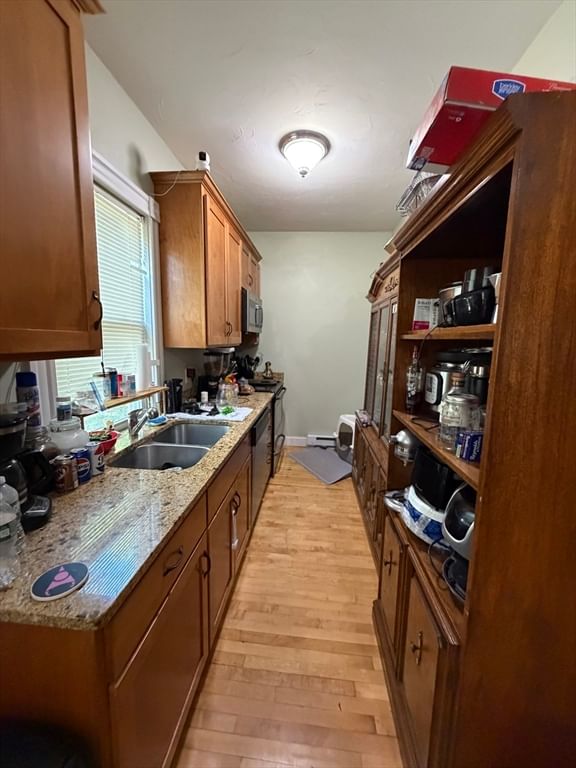 2 Hope St Attleboro — Photo 10 of 32