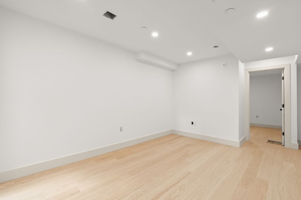17 Princeton St #1 Boston — Photo 12 of 23