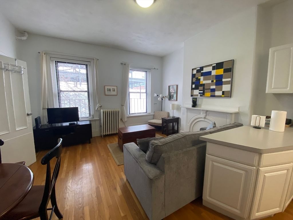 670 Tremont St. #6 Boston — Photo 4 of 11