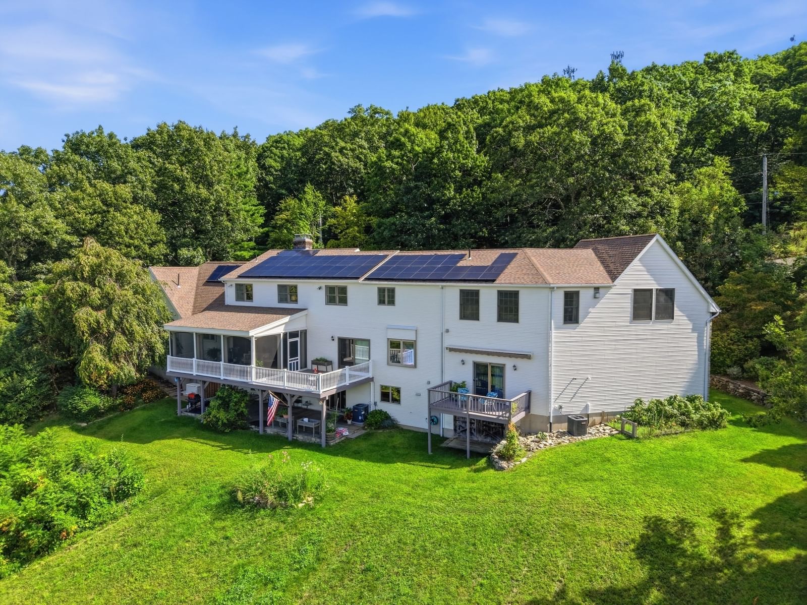 164 Hovey Rd Monson — Photo 3 of 34