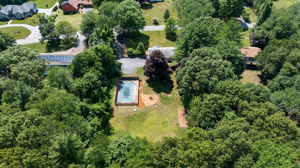 27 Hillside Dr Sturbridge — Photo 28 of 37