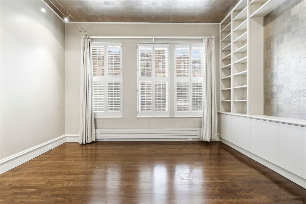 122 Marlborough Street Boston — Photo 11 of 34