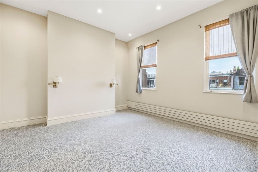 122 Marlborough Street Boston — Photo 25 of 34
