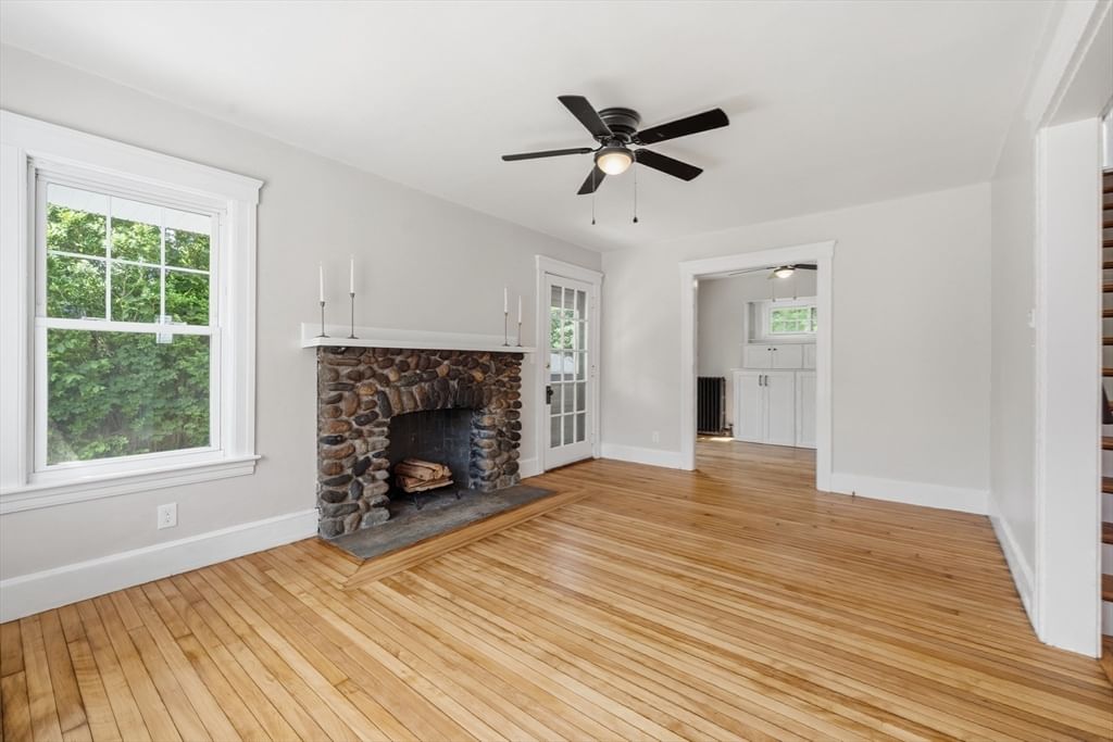 87 Malden St Worcester — Photo 18 of 41