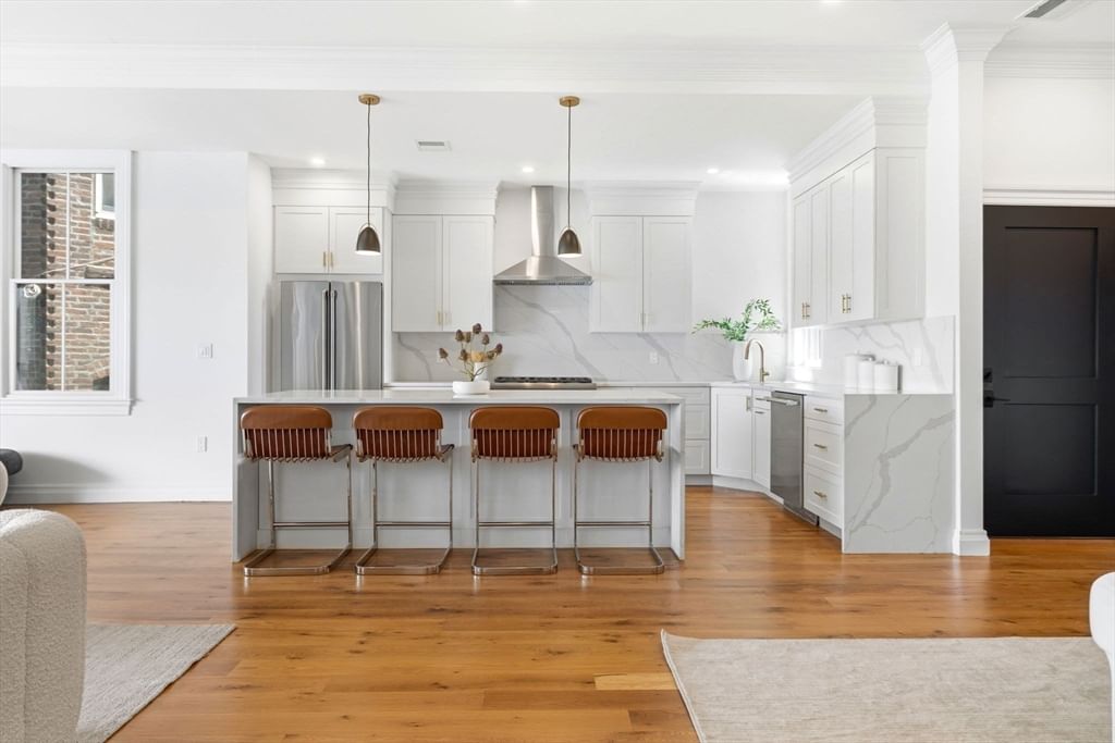 520 East Broadway #2 Boston — Photo 18 of 42